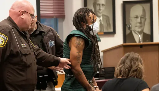 慎入!他在獄中照三餐遭眾人性侵網友卻叫好 只因他犯下這樁重罪