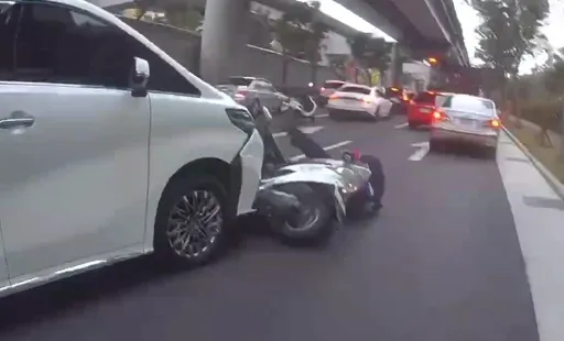 內湖槍響！兒少性通緝犯開「Lexus運兵車」拒檢逃逸衝撞　勇警開11槍圍捕