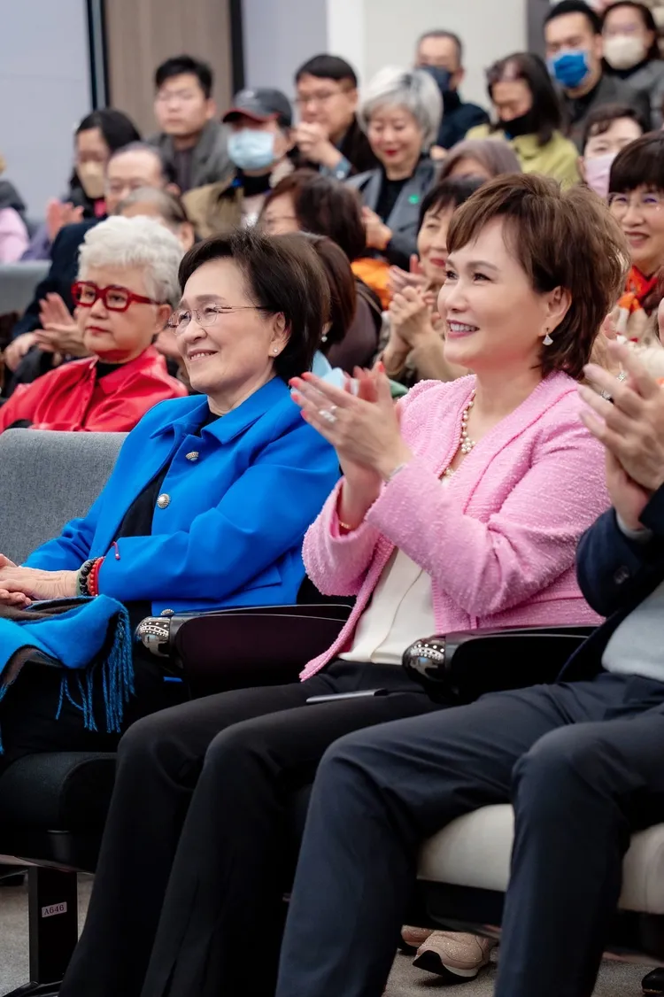 沈春華認為要盡力創造不後悔的人生。天下文化提供