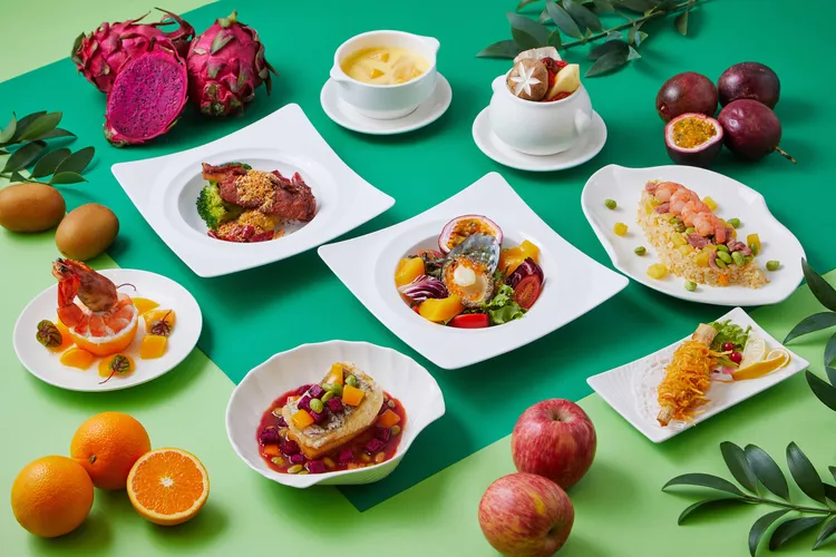 福容高雄店2/14至2/16以水果入菜的「甜蜜情人節套餐」，每人價位為1280元+10%。業者提供