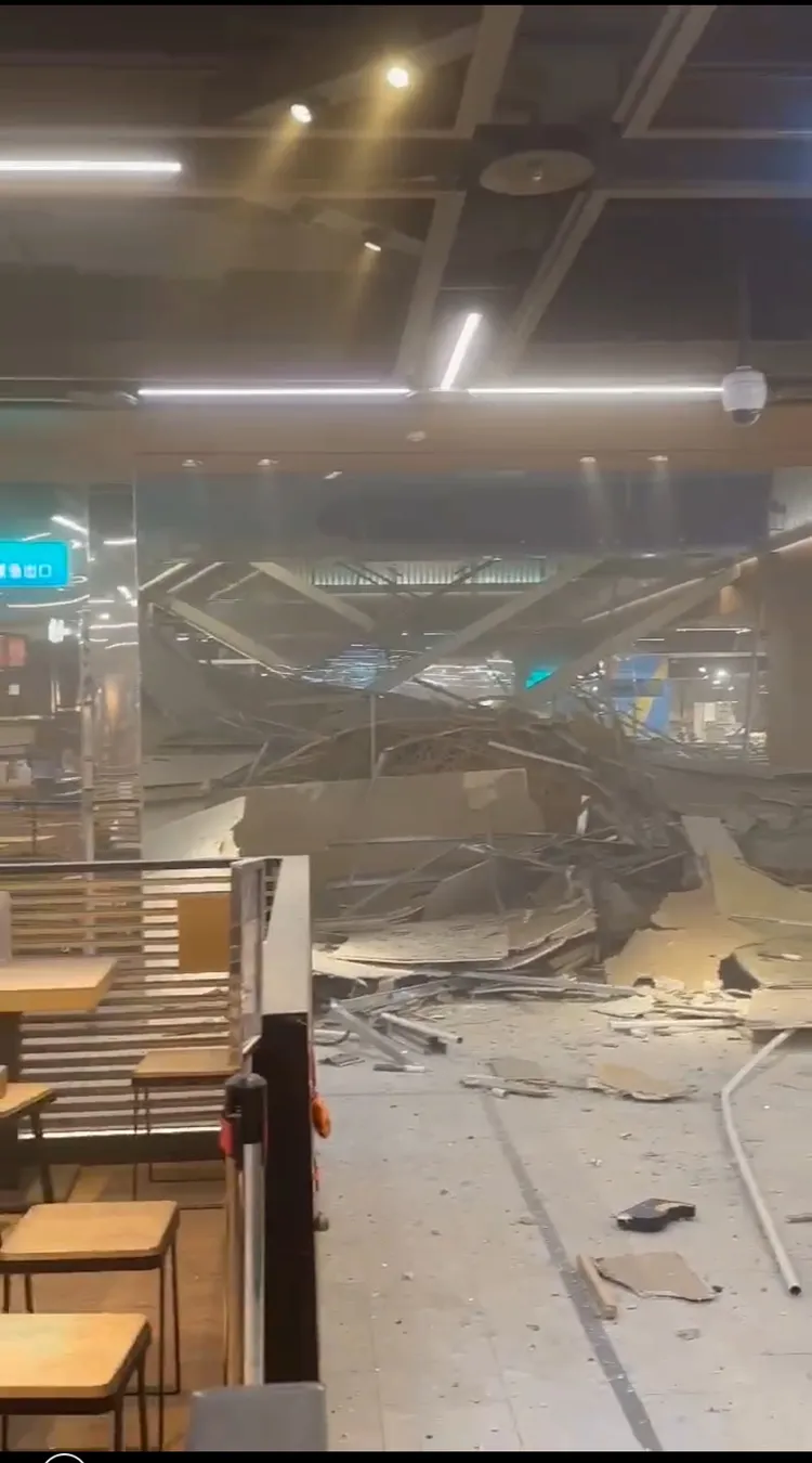 台中新光三越氣爆最新畫面。讀者提供