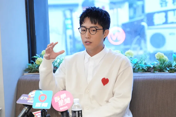 蔡凡熙分享與愛犬Amo的相遇過程。彭欣偉攝