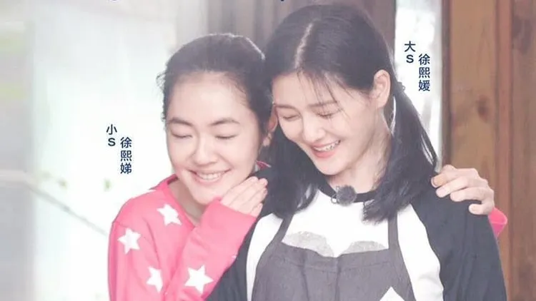 大、小S曾組成女團出道。翻攝大S微博