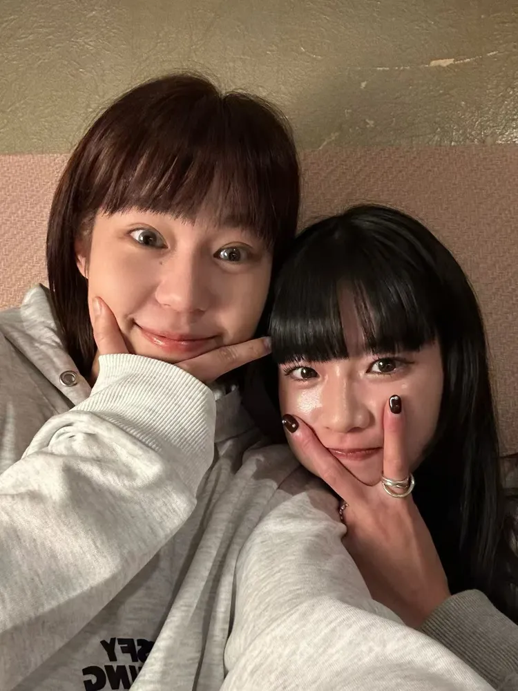 Hina（右）將升格當人妻。圖／萬力達娛樂提供