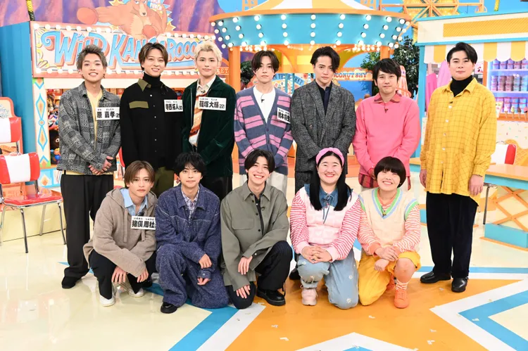 新體制timelesz首個綜藝到師兄二宮和也（後排右二）的節目作客。翻攝節目X（推特）