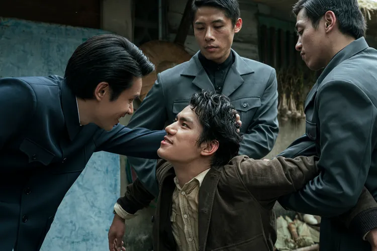 姚淳耀和朱軒洋對峙。伯樂影業提供