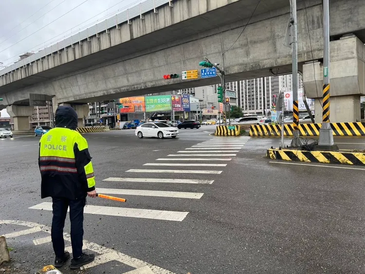 桃警228連假加強重要道路交管。交通大隊提供