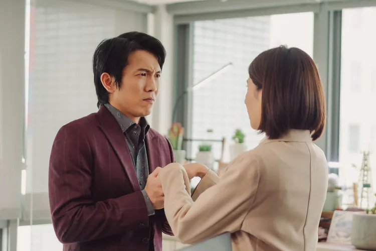 黃尚禾甜言蜜語哄騙楊晴。TVBS提供