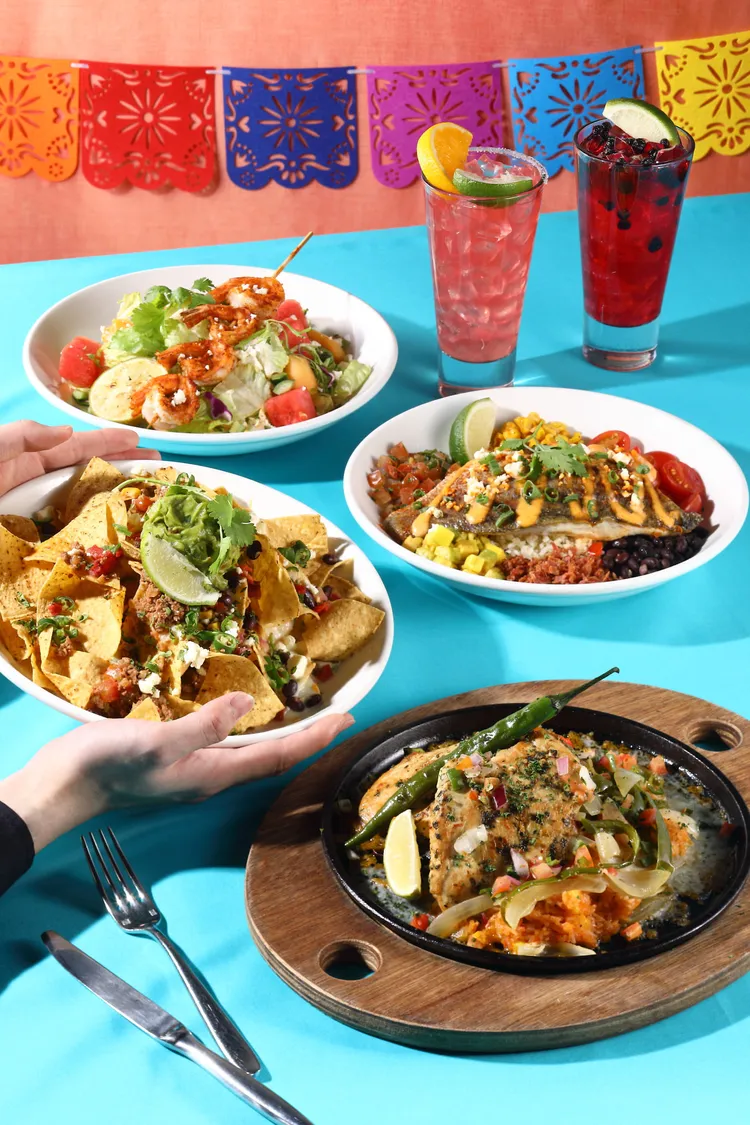 TGI FRIDAYS春季全新菜單「愛上墨生人」2/18開賣，帶來配色豐富、種類多元的墨西哥料理。業者提供
