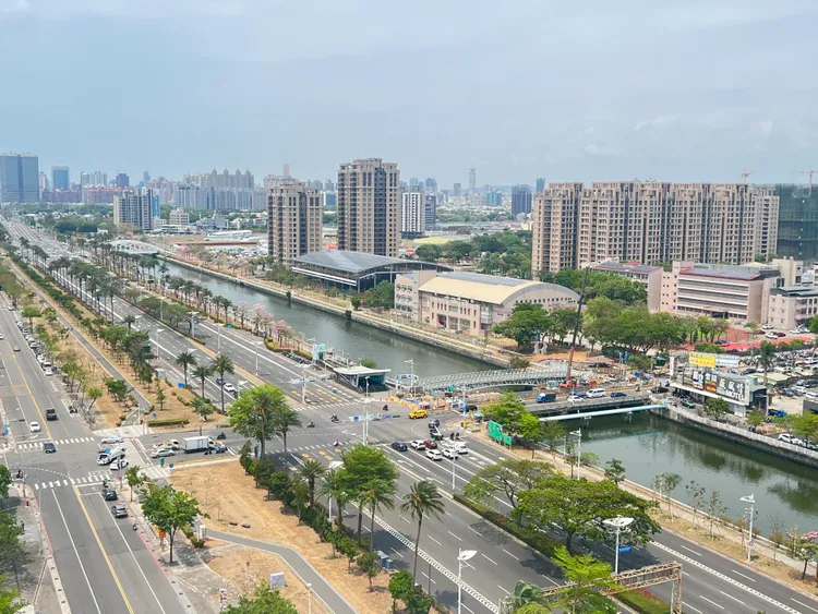 當房市補貼結束或預售屋將進入交屋時，購屋族要繳納費用將湧現。葉家銘攝