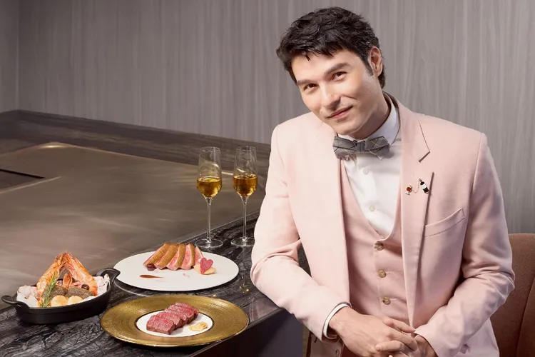 迎接情人節找來藝人鳳小岳推出「南法雙人海陸盛宴」。夏慕尼提供