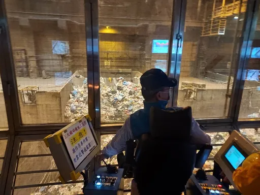 3女屍塊在哪?打撈範圍擴至高雄港 警開挖焚化爐!