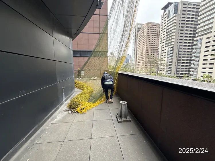 新光三越強調會在安全前提下施工。新光三越提供