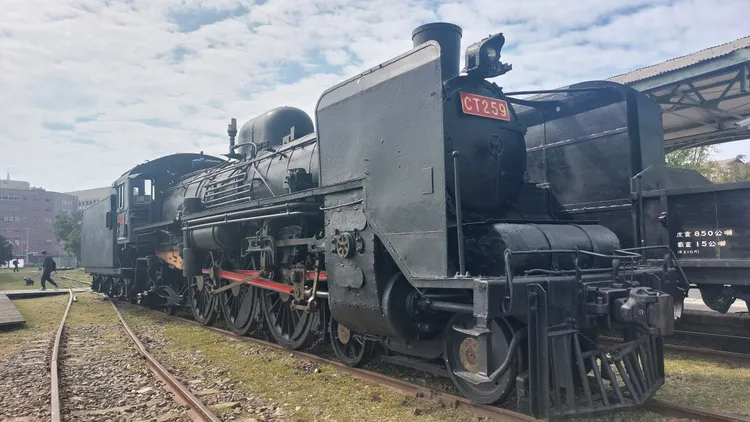鐵道園區內蒸汽火車頭CT259由日本三菱重工業生產，1938年出廠。凃建豐攝