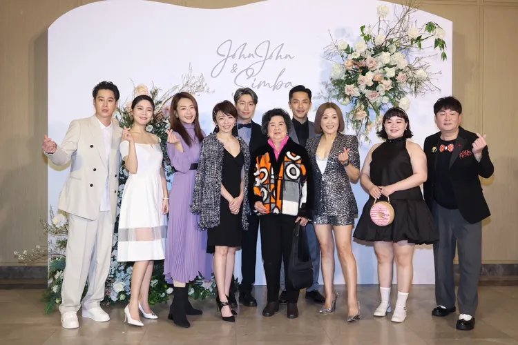 王滿嬌帶領民視演員一起出席祝福新人。攝影中心攝