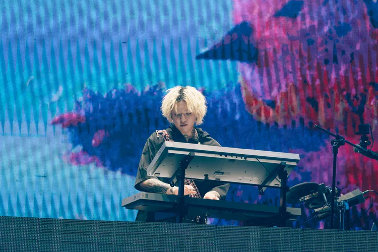 Ayase表示60萬人參加抽選，「真的是奇蹟呢」。好玩國際文化提供