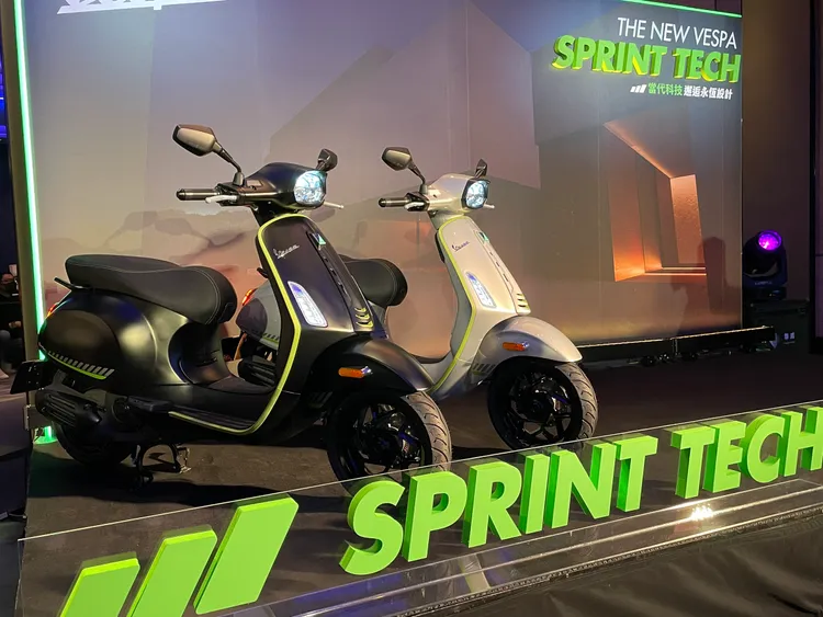 25年式Vespa Sprint Tech 150現已在台上市，車迷可透過Vespa官方商城線上購買，或至全台授權經銷據點賞車。林浩昇攝