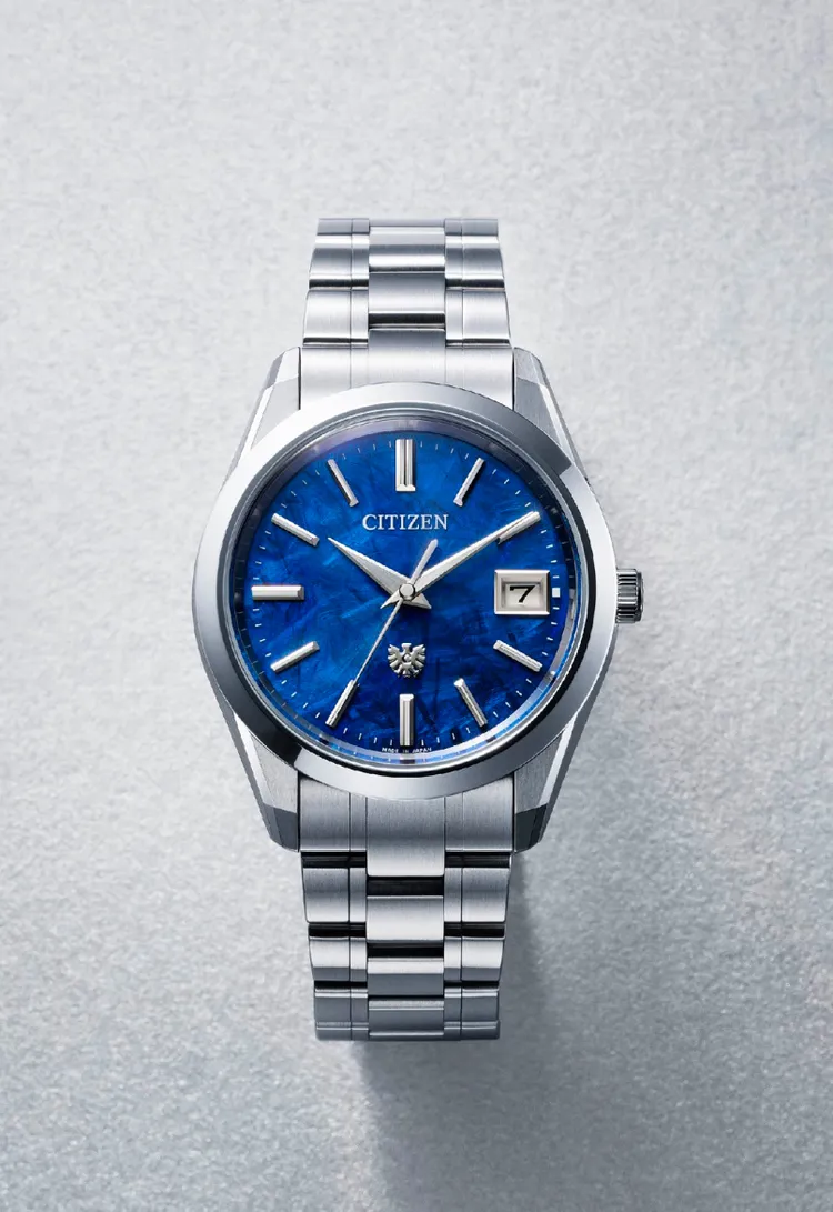 陳冠宇配戴的CITIZEN AQ4100-57M腕錶，12萬8000元。翻攝官網