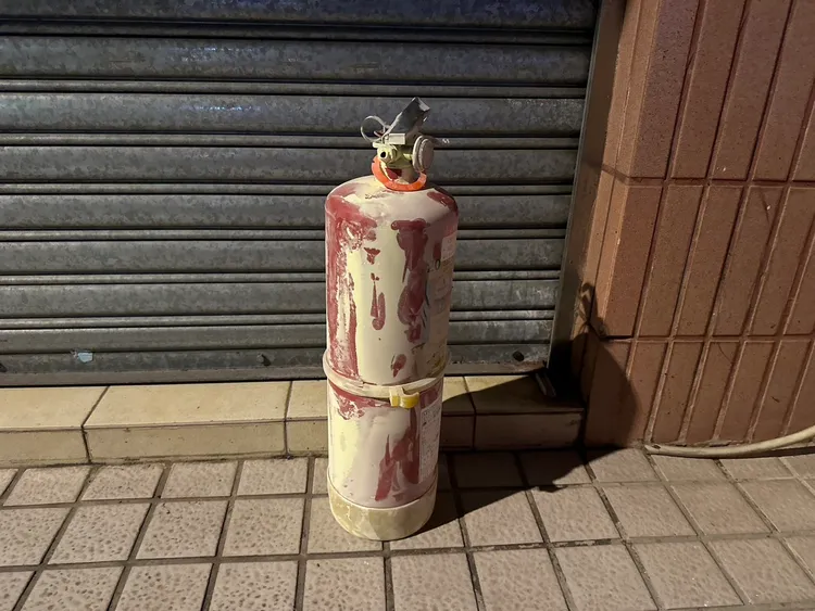 蔡男所使用滅火器。翻攝畫面