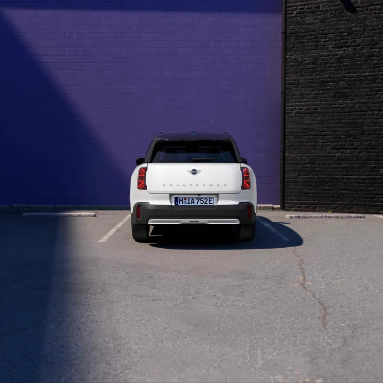 新一代LED頭尾燈提供經典、迷人與JCW三種模式。原廠照片