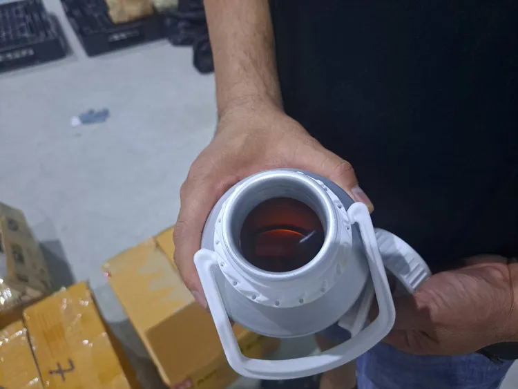 專案小組查獲安非他命與大麻膏。翻攝畫面