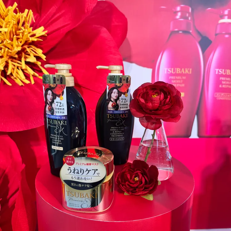 思波綺髮研修護洗髮乳/潤髮乳，各450ml／350元。張家玲攝