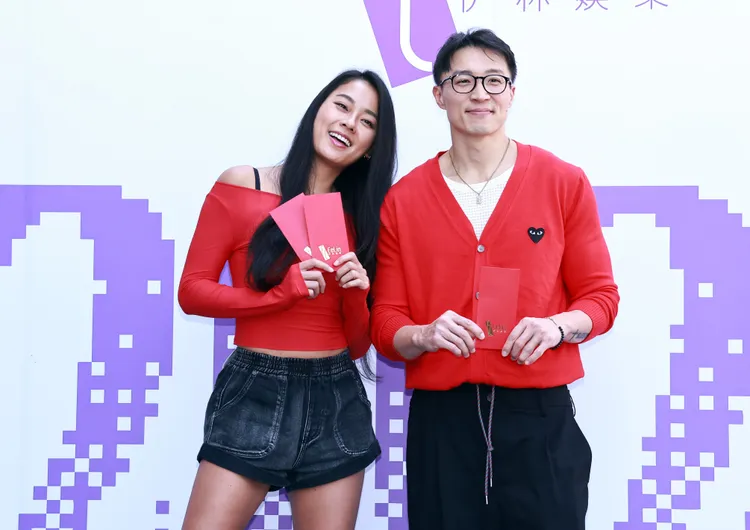 伊林娛樂今開工。攝影中心攝