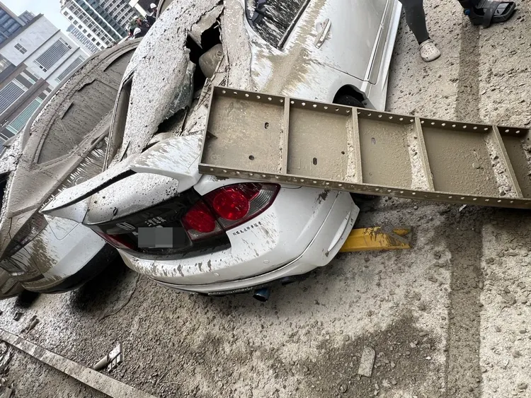 遭波及車輛。投訴人提供