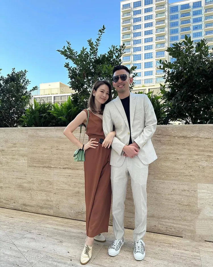 Melody（左）盛裝出席弟弟婚禮。翻攝melody IG