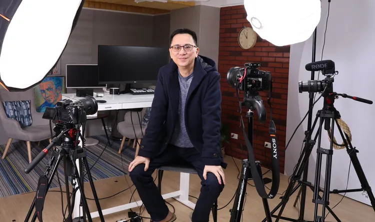 曾經開過餐廳、也送過羊奶的486先生對於自己的生活相當自律。莊宗達攝