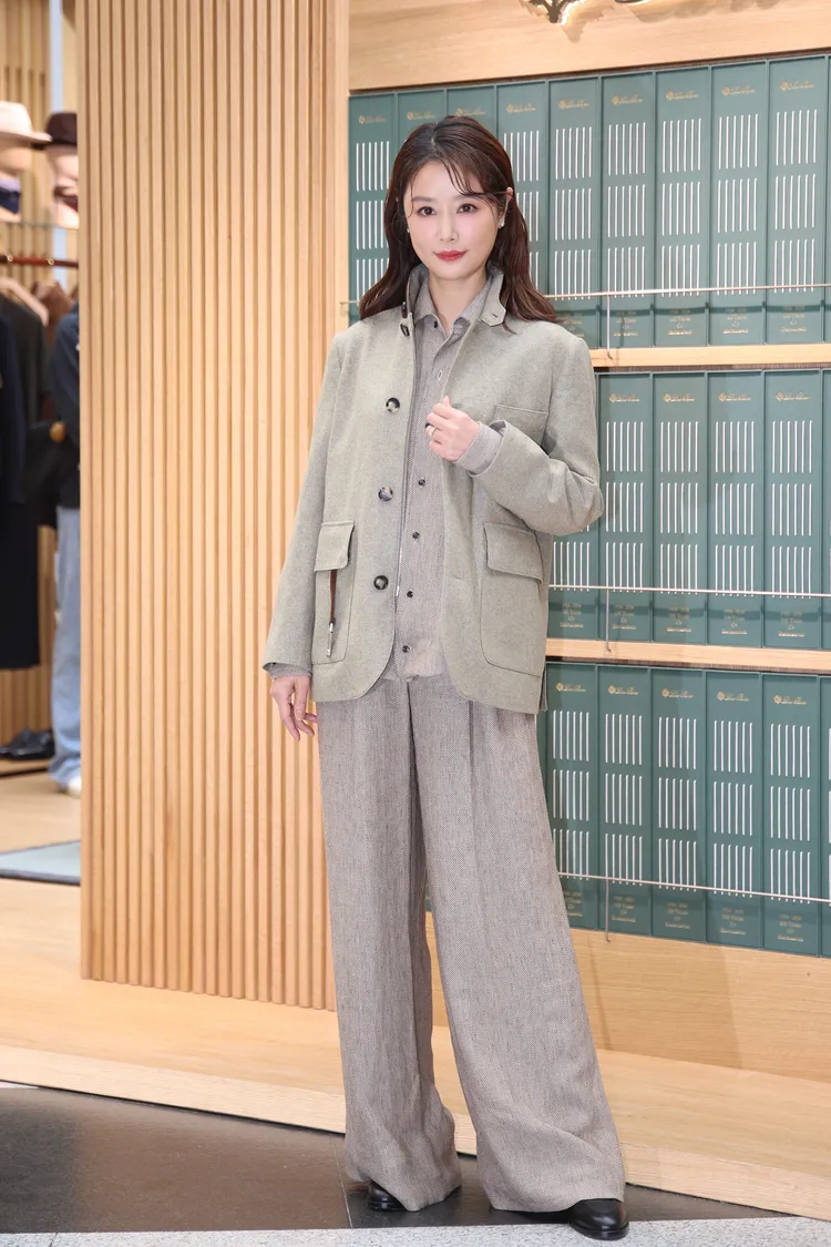 林心如優雅演繹Loro Piana Roadster迷你夾克。彭欣偉攝