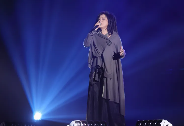 金嗓歌后齊豫拋開弟弟齊秦去年驚傳的烏龍罹癌消息現身小巨蛋。中華音樂人交流協會提供