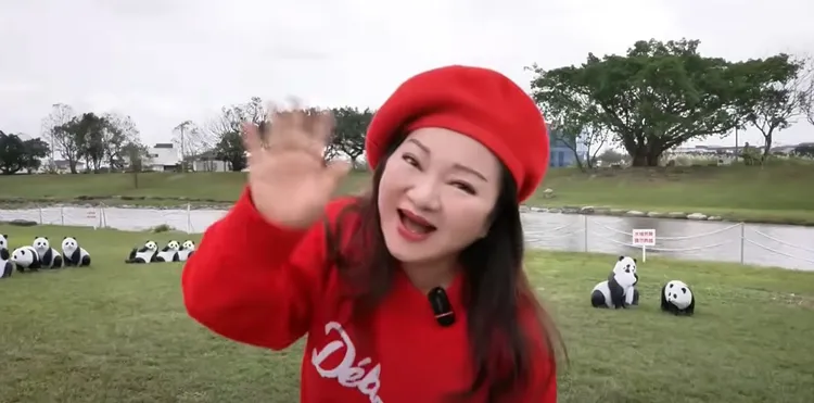 白冰冰的頻道影片被批無聊，且畫質低認為要換團隊經營。翻攝自白冰冰YT