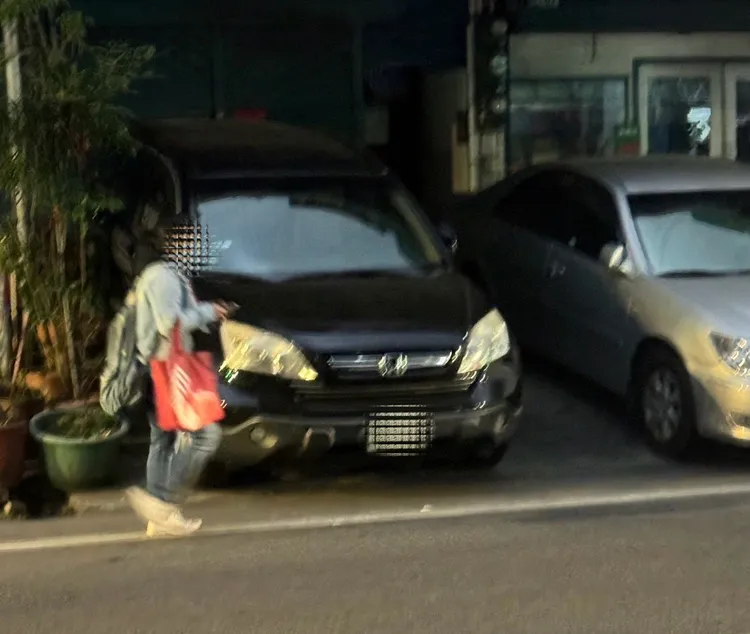 員警埋伏逮人。警方提供