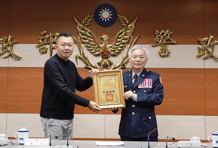 北港武德宮主委林安樂獲警政署頒獎。彭欣偉攝