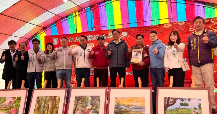 張善政出席平鎮區農民節慶祝大會。農業局提供