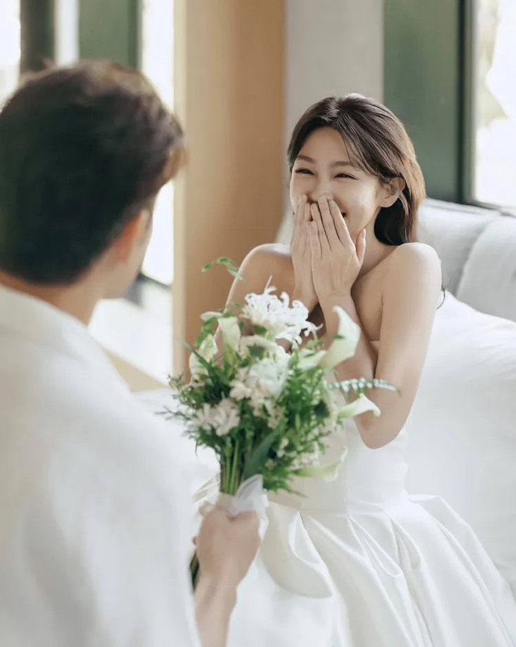 曾智希婚紗美照5連發。翻攝曾智希IG