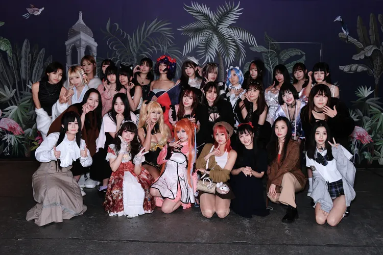 「TTR女神特賣會」吸引超過30位人氣女神到場。TTR女神特賣會提供