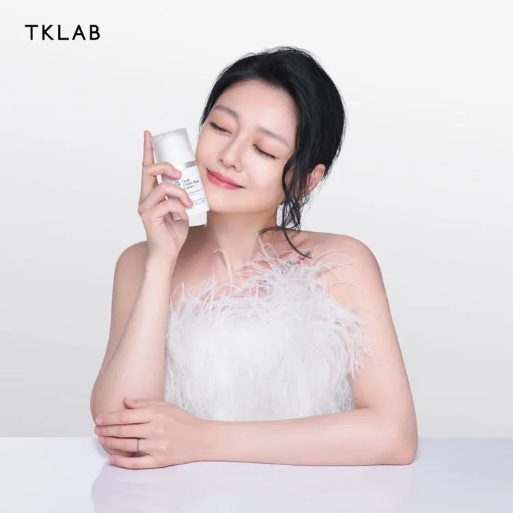 大S上月初才在個人臉書上分享自己的形象美照。翻攝大S臉書