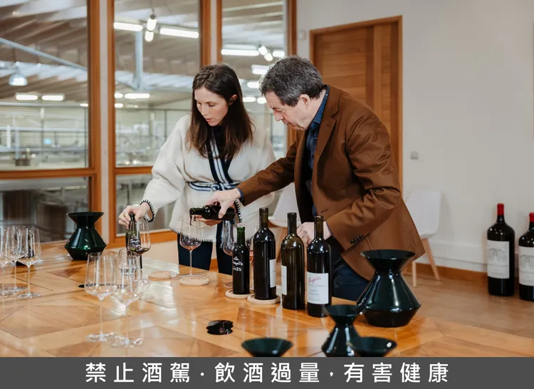 兩個葡萄品種擁有共同的祖先，但在各自獨特的地理條件中演繹出截然不同的風格。業者提供