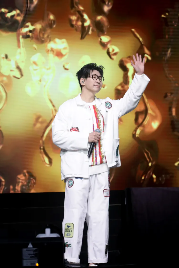 品冠重回單飛後個人首場演唱會場地開唱，感觸良多。圖／種子音樂提供