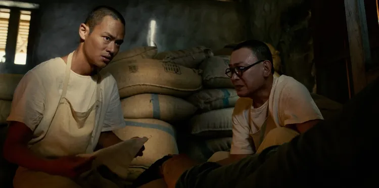 夏騰宏與王識賢秘密準備為吳念軒動手術。客台提供