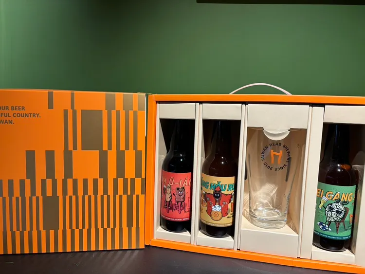 經發局補充，春節還有祭出商品折扣、滿額贈禮等各項超值好康優惠。經發局提供