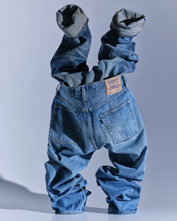 Blue Tab™藍標支線替Levi’s原創工裝藏品重塑出全新活力。品牌提供