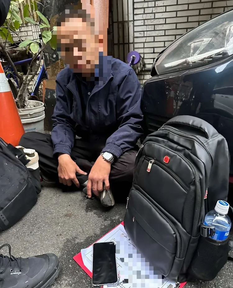 車手落網。警方提供