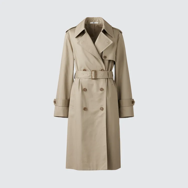 女裝風衣外套，3990元。品牌提供