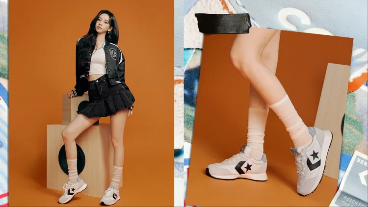 Karina換上短裙曬出修長美腿，並搭配灰藍色Omega Trainer，2480元。翻攝converse_kr IG