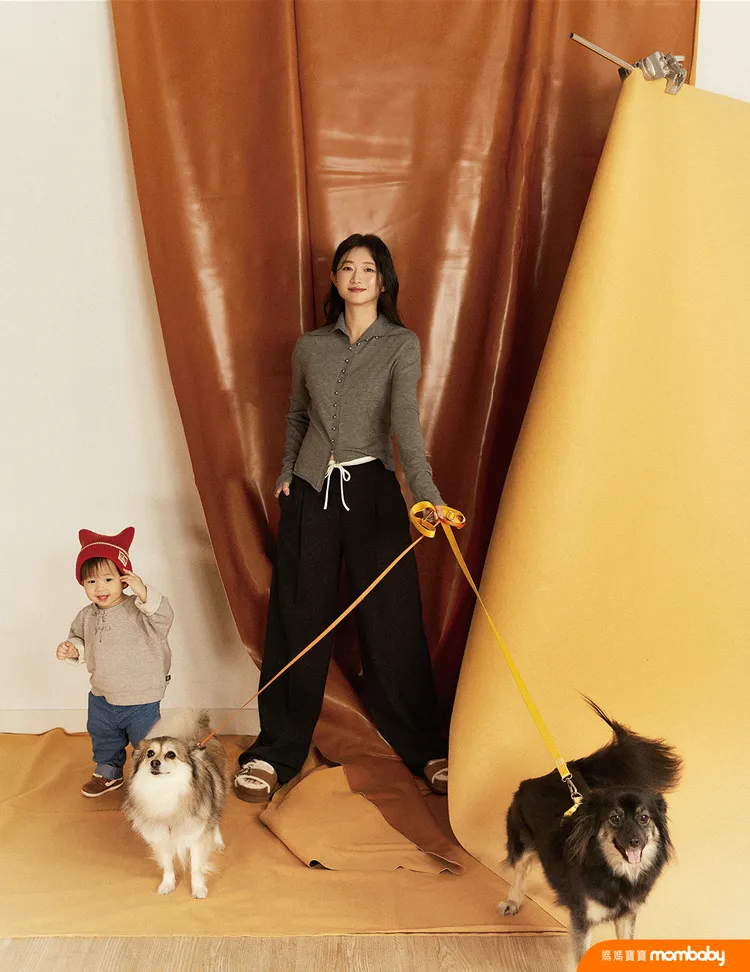 因為有老公，晏柔中帶兒子、愛犬拍攝照片很順利。《媽媽寶寶》提供