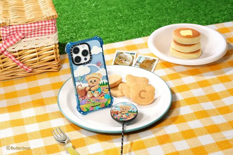 奶油小熊 I CASETiFY聯名系列融入奶油小熊療癒形象，呈現如暖陽般的奶油黃色烘焙時光。CASETiFY提供
