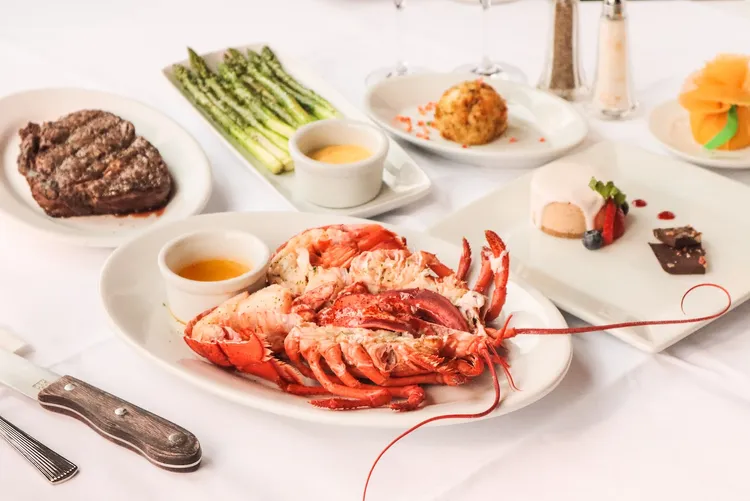 U.S Prime頂級肋眼牛排絕美油花分佈。業者提供